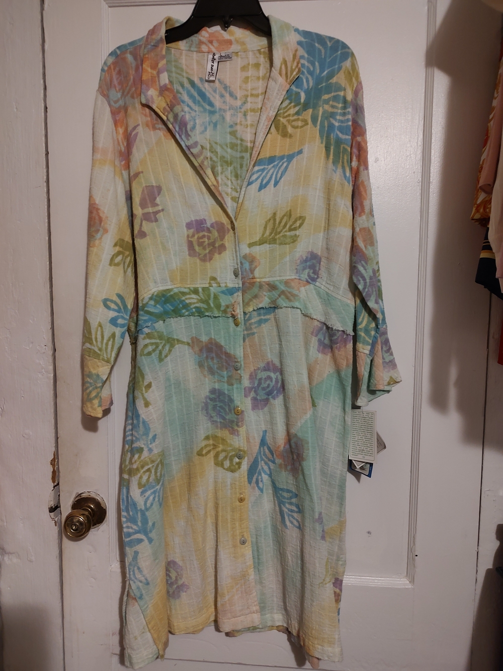 Lightweight Pastel Floral Button-Front Women’s Dress